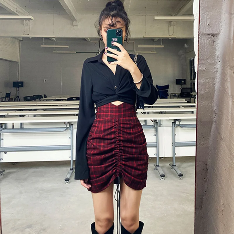 Vintage Plaid Skirts Drawstring High Waist Retro Y2K Mini Skirts Women Skinny Sexy Summer Skirt 90s Streetwear Pencil Skirts
Vintage Plaid Skirts Drawstring High Waist Retro Y2K Mini Skirts Women Skinny Sexy Summer Skirt 90s Streetwear Pencil Skirts