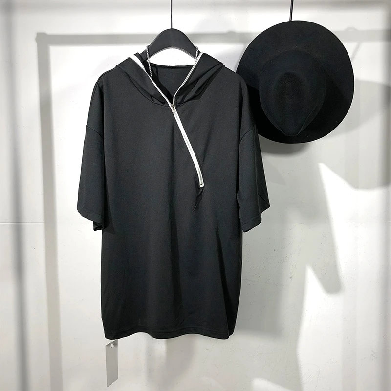 Men's Hooded Short Sleeve T-Shirt Summer New Dark Hat Collar Fashion Diagonal Zipper Design Fashion Versatile Loose T-Shirt
Men's Hooded Short Sleeve T-Shirt Summer New Dark Hat Collar Fashion Diagonal Zipper Design Fashion Versatile Loose T-Shirt