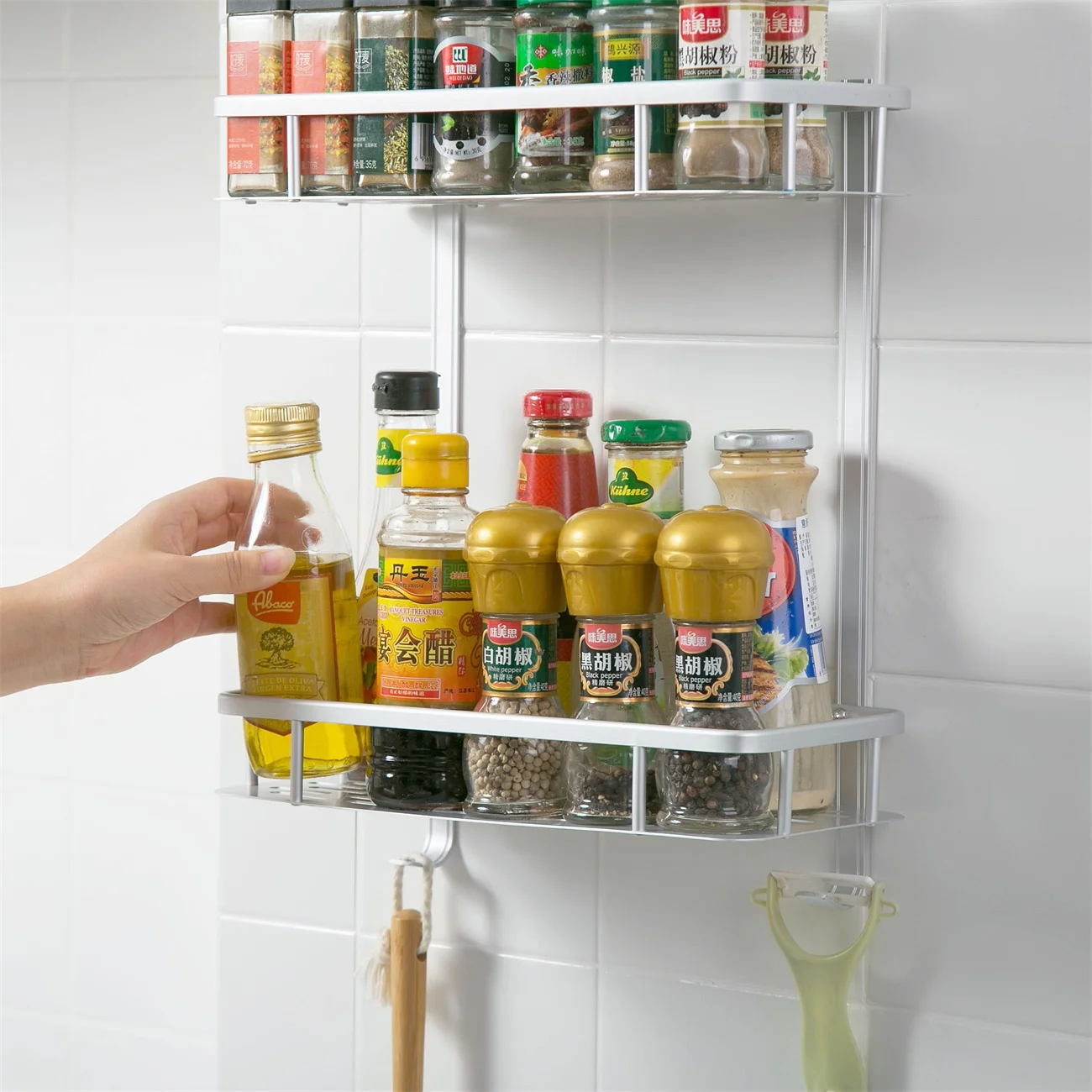 Toilet space aluminum shelf wall hanging storage toilet toilet tripod free punching bathroom shelf
Toilet space aluminum shelf wall hanging storage toilet toilet tripod free punching bathroom shelf