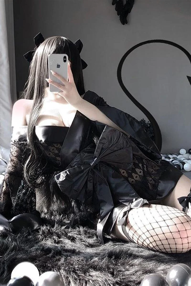 Women Black High Waist Plus Size Nightdress Bow Belt Fishnet Stockings Exotic Sets Sexy Fashion Harajuku Japanese Style Kimono
Women Black High Waist Plus Size Nightdress Bow Belt Fishnet Stockings Exotic Sets Sexy Fashion Harajuku Japanese Style Kimono