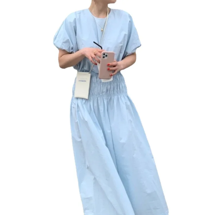 French Style Female Summer 2 Pieces Set Celebrity Puff Sleeve Cropped Top + Maxi Pleated Skirt Two Piece Tracksuit
French Style Female Summer 2 Pieces Set Celebrity Puff Sleeve Cropped Top + Maxi Pleated Skirt Two Piece Tracksuit