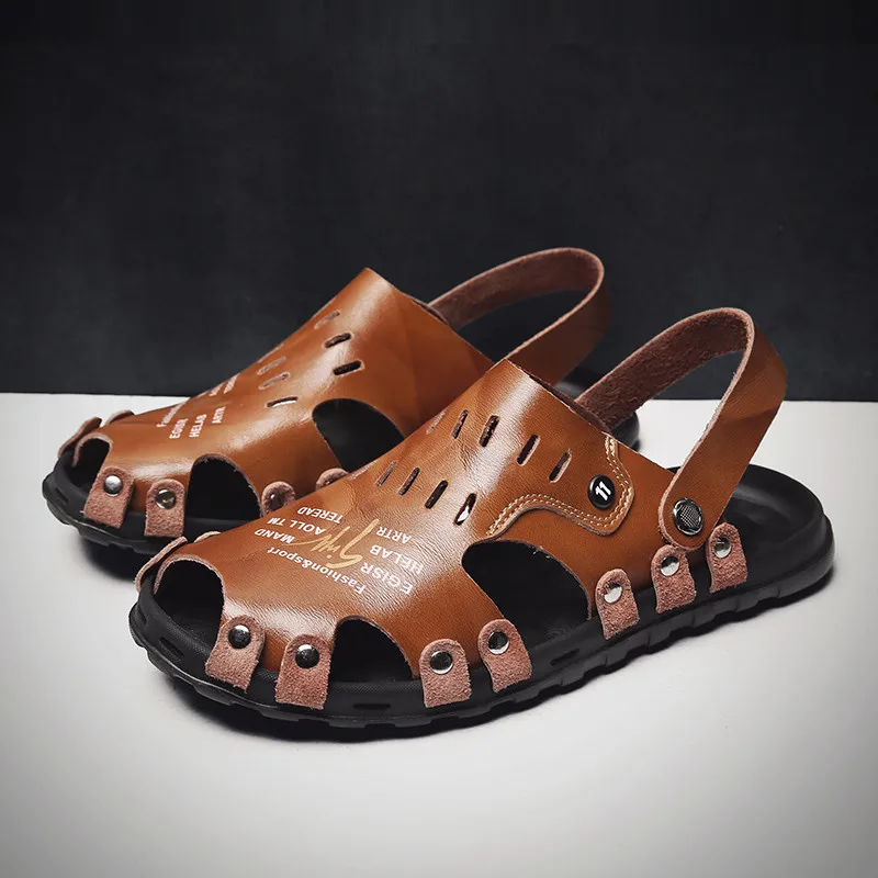 Designer Hollow Out Slippers Men's Shoes Outdoor High Quality Wear-resistant Men Sandals Light For Flat Fashion Famous Brand
Designer Hollow Out Slippers Men's Shoes Outdoor High Quality Wear-resistant Men Sandals Light For Flat Fashion Famous Brand