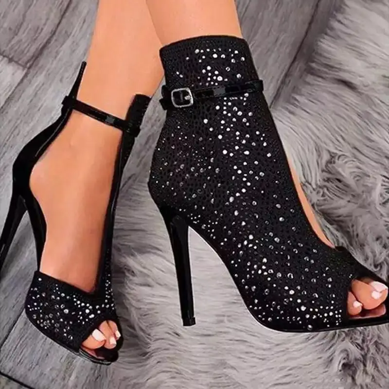 New Women Rhinestone Sandals Ankle Straps Heels Buckle Woman Pumps Sexy High Heel Ladies Sandals Nightclub Party Shoes
New Women Rhinestone Sandals Ankle Straps Heels Buckle Woman Pumps Sexy High Heel Ladies Sandals Nightclub Party Shoes