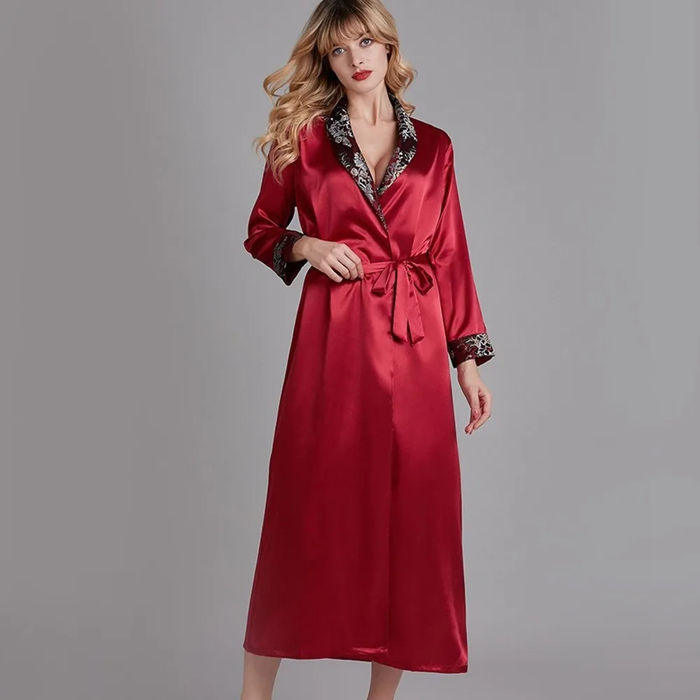 2020 New Women's Pajamas New Silk Nightgown Women Summer Long-Sleeved Bathrobe Thin Sexy Leisure Tops Robe Spring Summer Fit
2020 New Women's Pajamas New Silk Nightgown Women Summer Long-Sleeved Bathrobe Thin Sexy Leisure Tops Robe Spring Summer Fit
