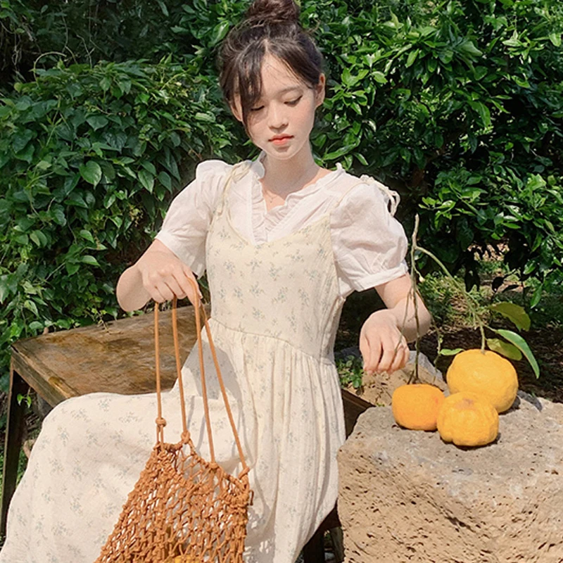 Limiguyue Summer Purple Shirt Women Korean Office Blouses Chic Sweet Blouse Ruffled Short Sleeve Tops Button V-neck Shirts K2287
Limiguyue Summer Purple Shirt Women Korean Office Blouses Chic Sweet Blouse Ruffled Short Sleeve Tops Button V-neck Shirts K2287