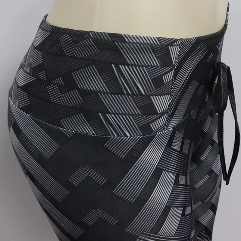 Black Armor Weaving Printed Tie Women Running Fitness Leggings Push Up Workout Elastic Female 3D Sporting Yoga Pants Plus Size
Black Armor Weaving Printed Tie Women Running Fitness Leggings Push Up Workout Elastic Female 3D Sporting Yoga Pants Plus Size