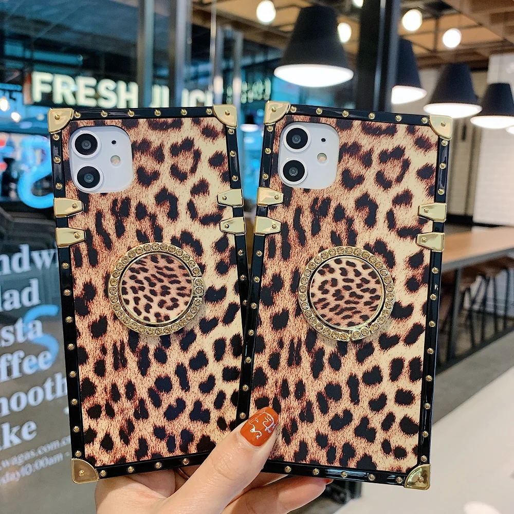 Luxury Leopard Phone Case for Samsung S21 S20 FE S10 Lite S10e S9 S8 Note 20 Ultra 10 Plus 9 8 Soft Square Ring Holder Cover
Luxury Leopard Phone Case for Samsung S21 S20 FE S10 Lite S10e S9 S8 Note 20 Ultra 10 Plus 9 8 Soft Square Ring Holder Cover