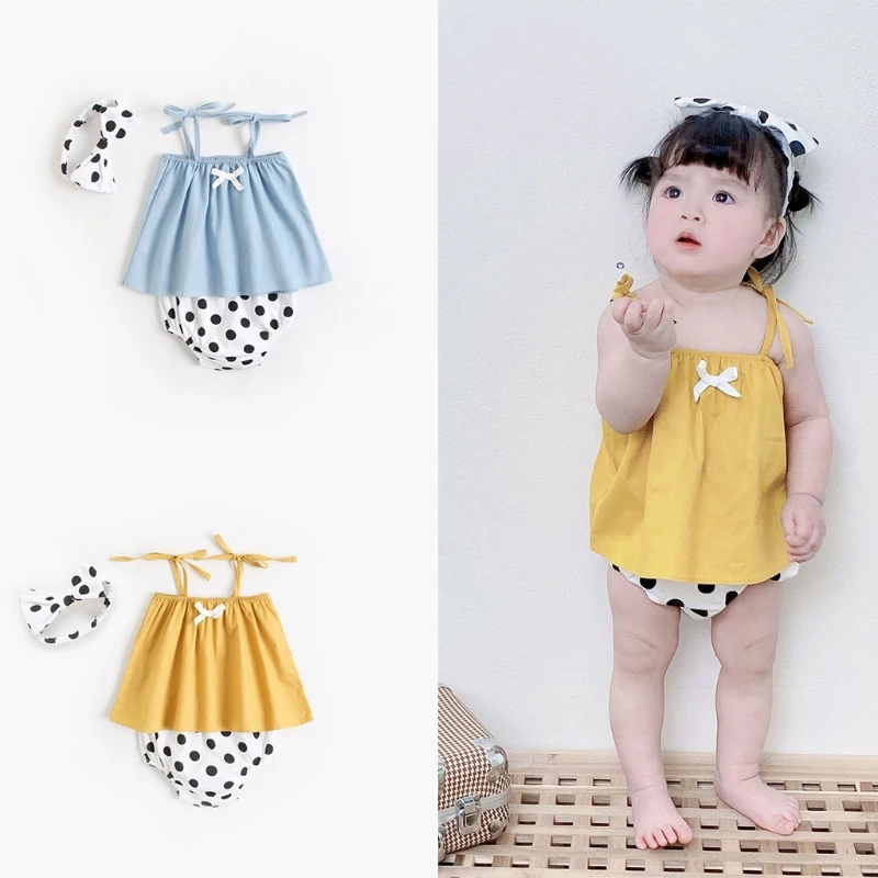 Toddler Baby Girls Summer Outfits Tie Up Sleeveless Ruffle Top and Polka Dot Bloomers Short Pants with Bowknot Headband 3
Toddler Baby Girls Summer Outfits Tie Up Sleeveless Ruffle Top and Polka Dot Bloomers Short Pants with Bowknot Headband 3