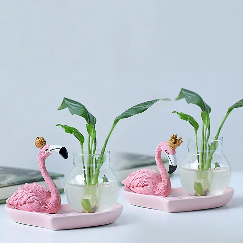INS Flamingo Pattern Vase Desktop Hydroponic Glass Flower Arrangement Container Home Office Creative Decoration Decoration
INS Flamingo Pattern Vase Desktop Hydroponic Glass Flower Arrangement Container Home Office Creative Decoration Decoration