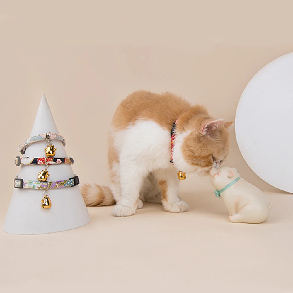 Safety Breakaway Small Dog Cute Nylon Adjustable For Puppy Kittens Necklace Japanese Style Cat Collar
Safety Breakaway Small Dog Cute Nylon Adjustable For Puppy Kittens Necklace Japanese Style Cat Collar