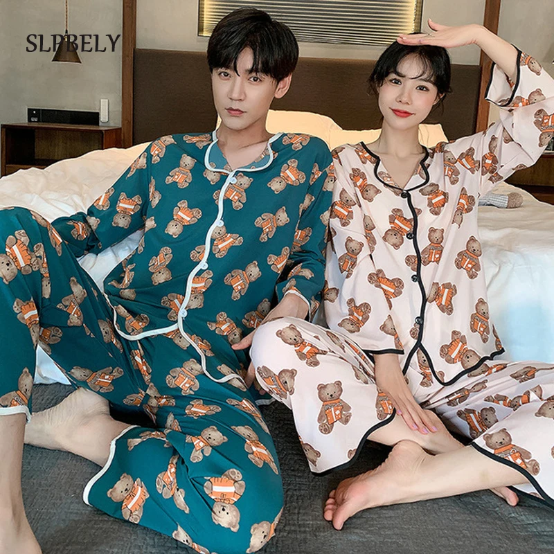 SLPBELY Couple Pajamas Set Homewear Ice Silk Lapel Male Female Pyjamas Long Sleeve Men And Women Nightsuit Lovers Sleepwear New
SLPBELY Couple Pajamas Set Homewear Ice Silk Lapel Male Female Pyjamas Long Sleeve Men And Women Nightsuit Lovers Sleepwear New