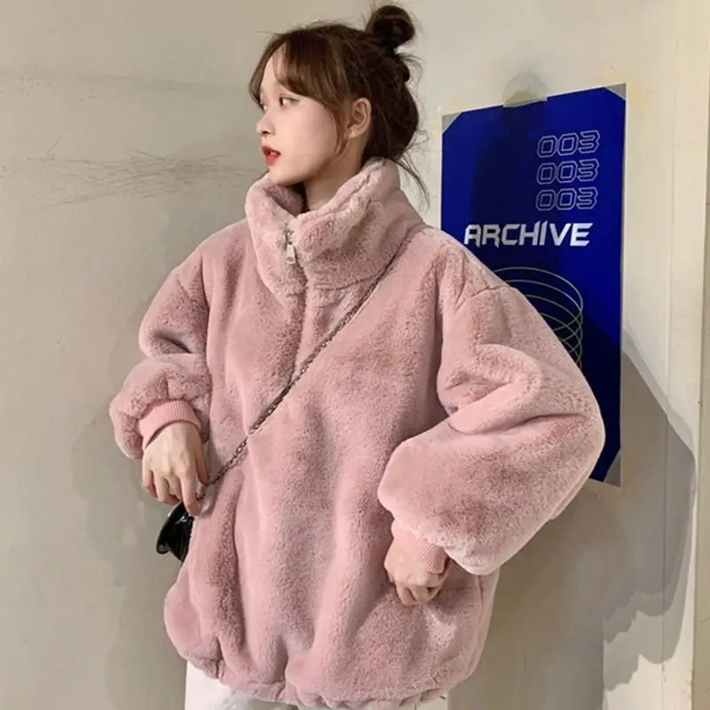 Autumn Winter Women Coats Lamb Wool Fashion solid Female Jacket Korean sweet Thick Wild Cardigan warm Woman Clothes
Autumn Winter Women Coats Lamb Wool Fashion solid Female Jacket Korean sweet Thick Wild Cardigan warm Woman Clothes