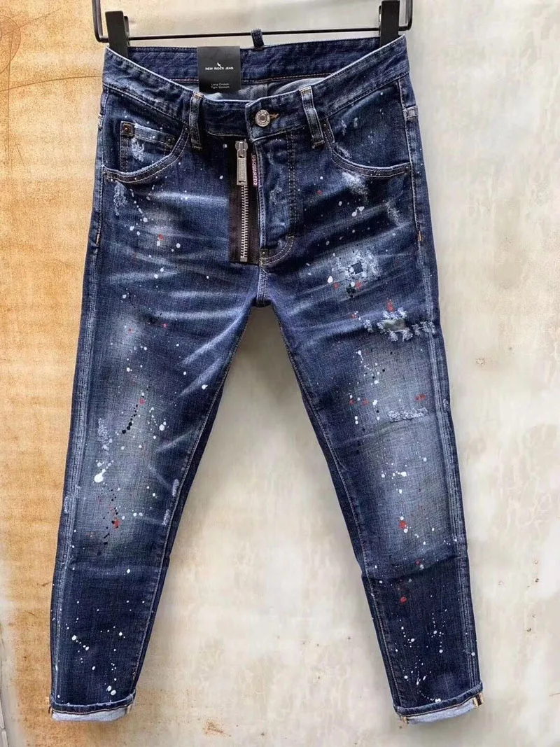 Мужские/женские рваные джинсы WO, синие зауженные брюки в байкерском стиле D2, модель DSQ2 2021, 918
Мужские/женские рваные джинсы WO, синие зауженные брюки в байкерском стиле D2, модель DSQ2 2021, 918