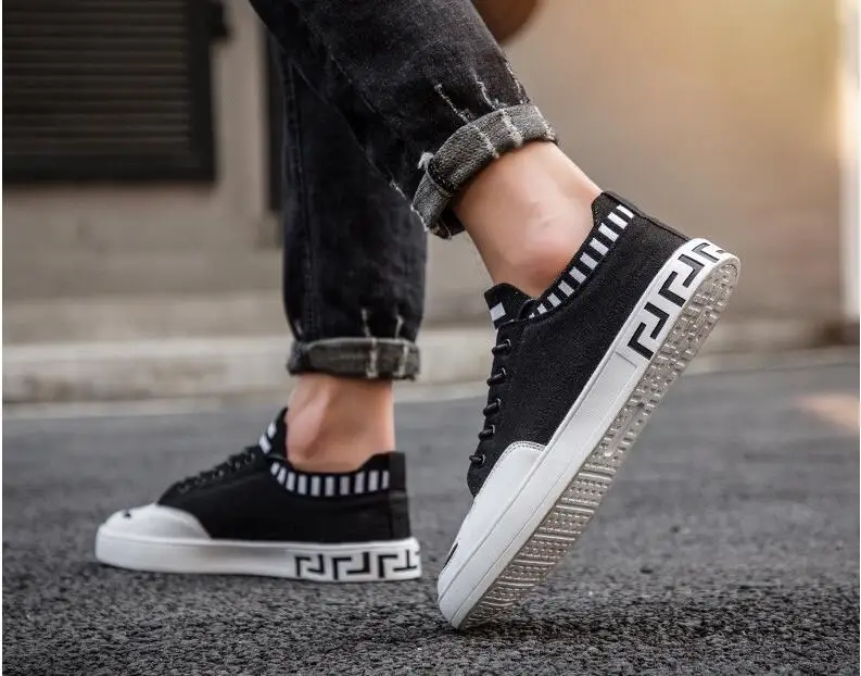 JD-0888 sport shoes men sneakers plat canvas shoes jogging men shoes zapatillas hombre tenis masculino casual walking shoes
JD-0888 sport shoes men sneakers plat canvas shoes jogging men shoes zapatillas hombre tenis masculino casual walking shoes
