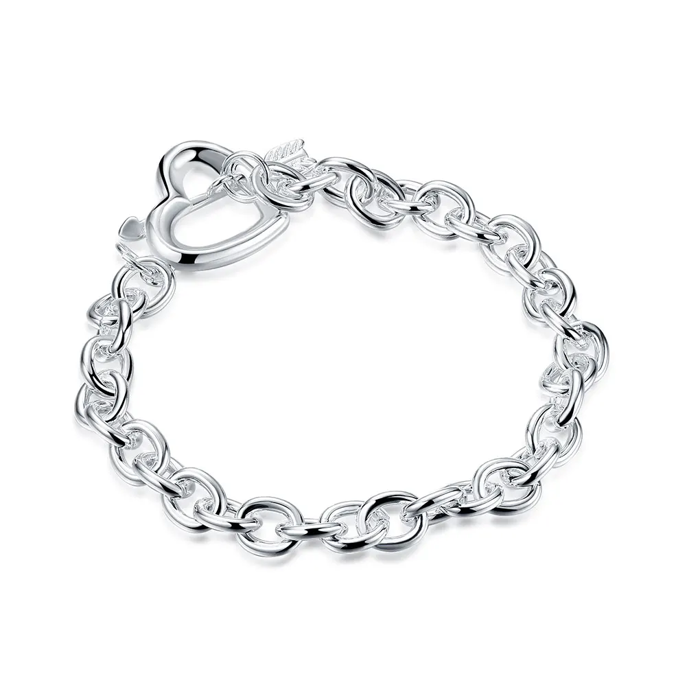 Женский браслет из серебра 925 пробы с сердечками
Женский браслет из серебра 925 пробы с сердечками