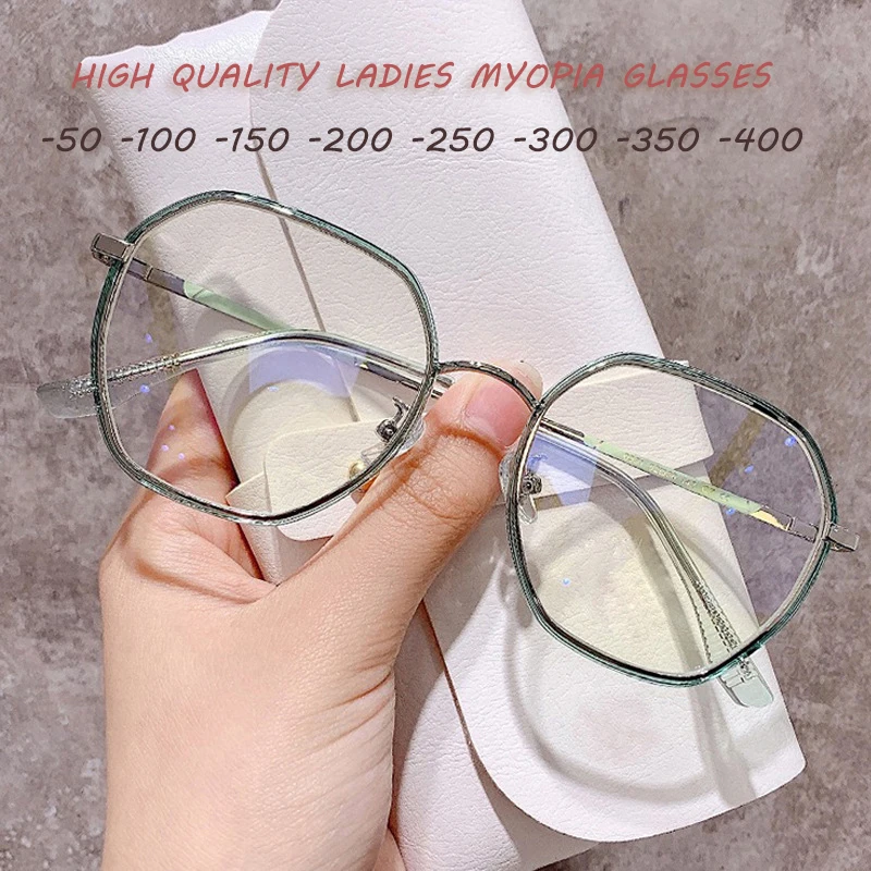 Women Vintage Myopia Glasses Frame with Degree Polygonal Ladies Optical Transparent Eyewear Less Than 1.0-1.5-2.0 To -4.0
Women Vintage Myopia Glasses Frame with Degree Polygonal Ladies Optical Transparent Eyewear Less Than 1.0-1.5-2.0 To -4.0