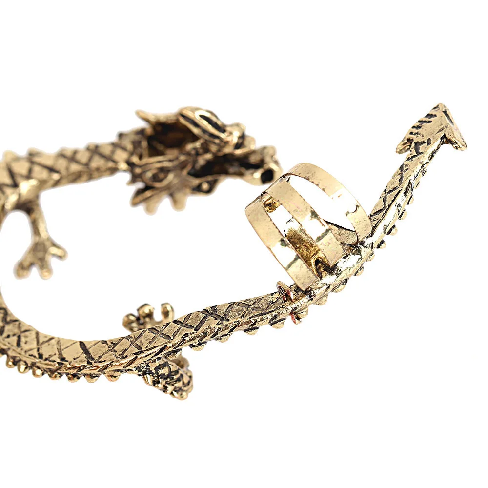 New trend fashion creative personality retro dragon gothic punk dragon without pierced ear clip wholesale
New trend fashion creative personality retro dragon gothic punk dragon without pierced ear clip wholesale