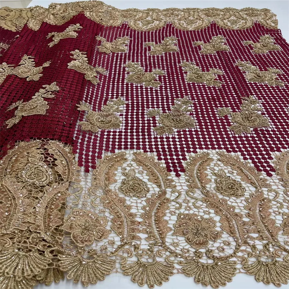 2021 новейшее гипюровое кружево Embroiderey французский чистая в африканском стиле шнур кружево ткань высокое качество в нигерийском стиле Матери... 
2021 новейшее гипюровое кружево Embroiderey французский чистая в африканском стиле шнур кружево ткань высокое качество в нигерийском стиле Матери...