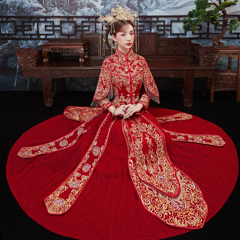 FZSLCYIYI Red Embroidery Style Formal Dress Royal Flower Wedding Cheongsam Bride Vintage Chinese Traditional Tang Suit Qipao
FZSLCYIYI Red Embroidery Style Formal Dress Royal Flower Wedding Cheongsam Bride Vintage Chinese Traditional Tang Suit Qipao