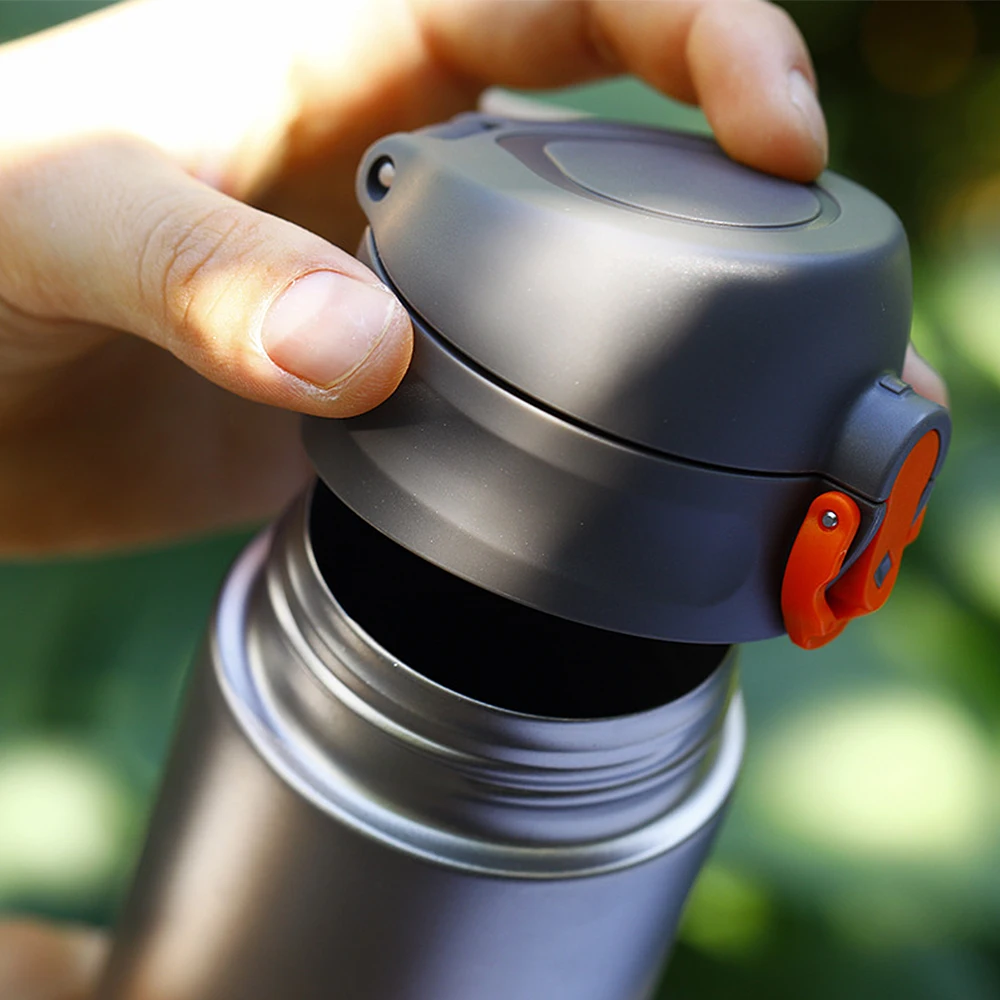 Lixada 400ml Titanium Water Bottle Titanium Vacuum Insuated Water Bottle Press Button Leakproof Outdoor Sports Bottle
Lixada 400ml Titanium Water Bottle Titanium Vacuum Insuated Water Bottle Press Button Leakproof Outdoor Sports Bottle