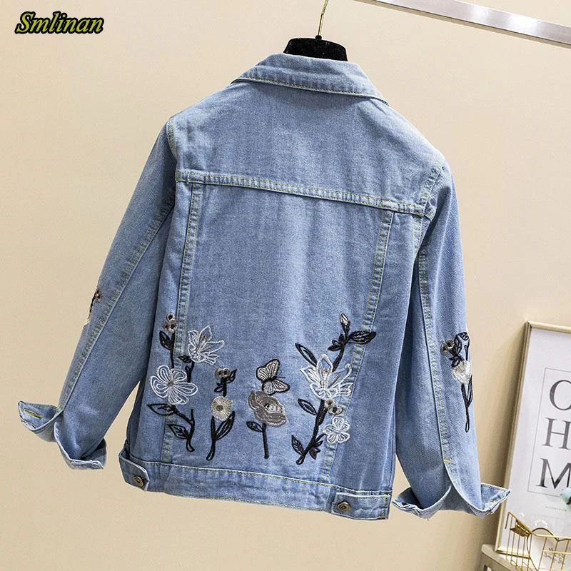 Smlinan 2020 Spring Fashion Embroidery Floral Vintage Denim Jacket Women Single Breasted Casual Punk Streetwear Coat Female
Smlinan 2020 Spring Fashion Embroidery Floral Vintage Denim Jacket Women Single Breasted Casual Punk Streetwear Coat Female