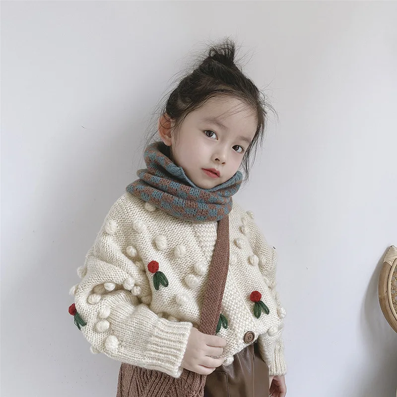 Plaid Children Knitted Scarf Autumn and Winter Model Boys and Girls Fashion Neck Cover Warm Hairline Neck
Plaid Children Knitted Scarf Autumn and Winter Model Boys and Girls Fashion Neck Cover Warm Hairline Neck