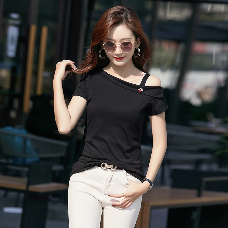 2021 summer new comfortable temperament short-sleeved women's T-shirt oblique collar strapless bee modal bottoming shirt
2021 summer new comfortable temperament short-sleeved women's T-shirt oblique collar strapless bee modal bottoming shirt