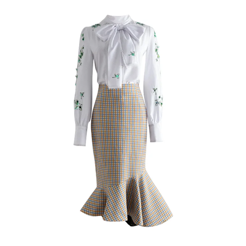 Summer New Women Two Pieces Set Flower Embroidery Sequined Bow Shirts Top + Plaid Mermaid Skirt Suits Office Ladies Skirt Sets
Summer New Women Two Pieces Set Flower Embroidery Sequined Bow Shirts Top + Plaid Mermaid Skirt Suits Office Ladies Skirt Sets