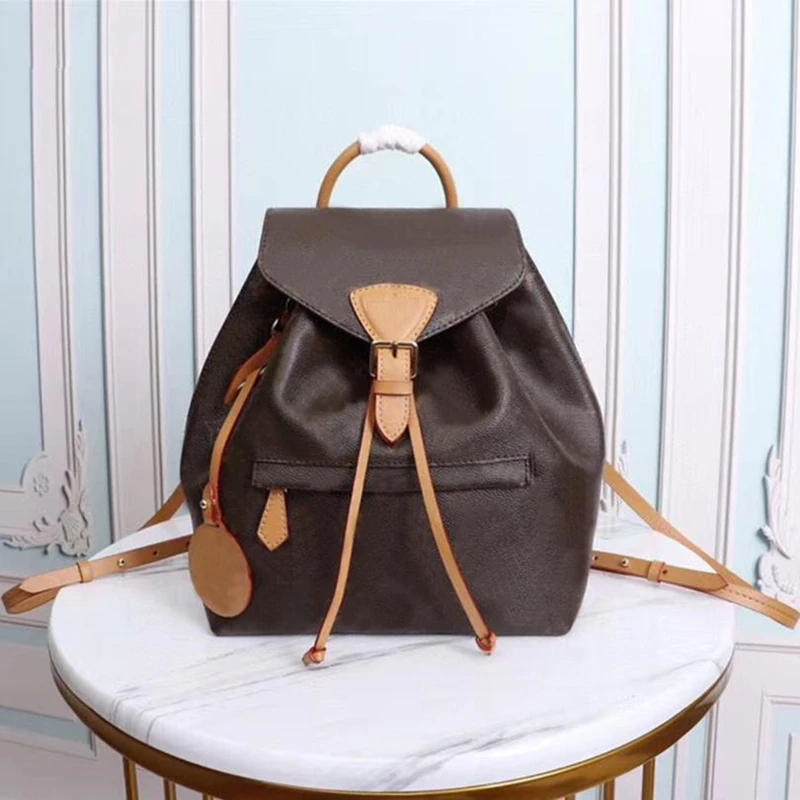 Women Backpack 1:1 Womens Backpacks Classic Printing High-end Designer Large-capacity Travel Bag Portable Soft Back Dropshipping
Women Backpack 1:1 Womens Backpacks Classic Printing High-end Designer Large-capacity Travel Bag Portable Soft Back Dropshipping