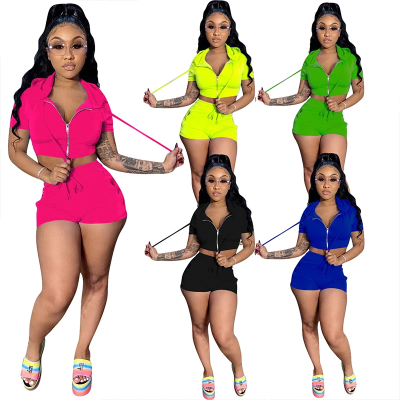 Letter Diamonds Women Casual Two Piece Set Summer Zipper Short Sleeve Hooded Sweatshirt Crop Top Shorts Female Tracksuit
Letter Diamonds Women Casual Two Piece Set Summer Zipper Short Sleeve Hooded Sweatshirt Crop Top Shorts Female Tracksuit