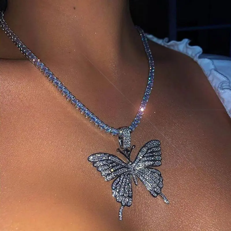 Light Luxury Sparking Fully Iced Out Crystal Pave Butterfly Pendant Cubic Zircon 3D Butterfly Pendant Necklace Fashion Jewelry
Light Luxury Sparking Fully Iced Out Crystal Pave Butterfly Pendant Cubic Zircon 3D Butterfly Pendant Necklace Fashion Jewelry