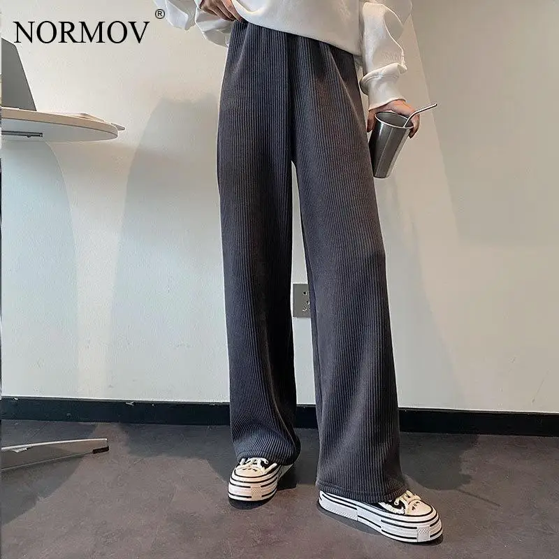 NORMOV Autumn Winter Trousers High Waist Loose Knitted Wide Leg Pants Casual Elasticity Breathable Straight Sweatpants Women
NORMOV Autumn Winter Trousers High Waist Loose Knitted Wide Leg Pants Casual Elasticity Breathable Straight Sweatpants Women