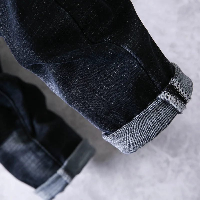 Wimilous feet man ripped jeans teenagers Skinny pants men's beggar pants popular logo straight stretch pants
Wimilous feet man ripped jeans teenagers Skinny pants men's beggar pants popular logo straight stretch pants