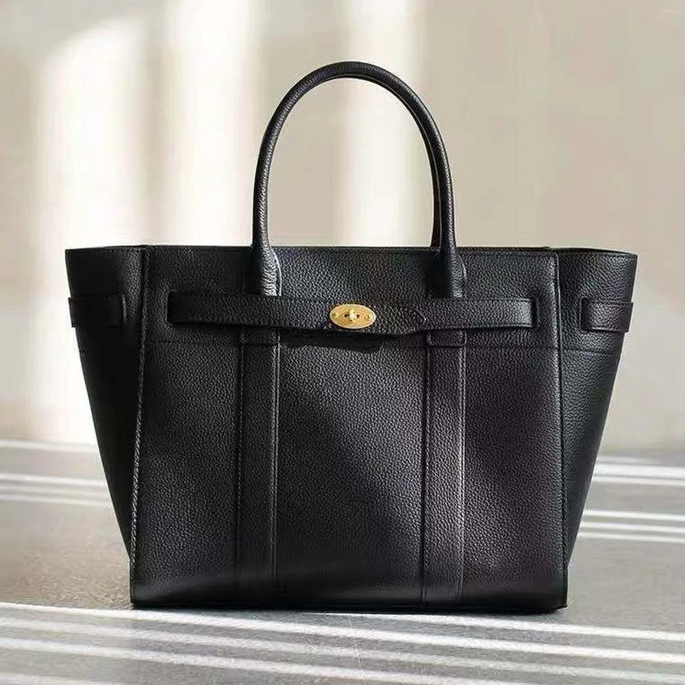 High quality ladies handbags, ladies leather top handbags handbags, luxury shoulder bags lipstick bags luxury brand handbags
High quality ladies handbags, ladies leather top handbags handbags, luxury shoulder bags lipstick bags luxury brand handbags