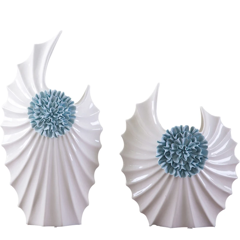 Minimalist Modern Vase White Ceramic Wedding Fashion Vase Luxury Living Room Garden Decoracao Para Casa Table Decoration EB5HP
Minimalist Modern Vase White Ceramic Wedding Fashion Vase Luxury Living Room Garden Decoracao Para Casa Table Decoration EB5HP