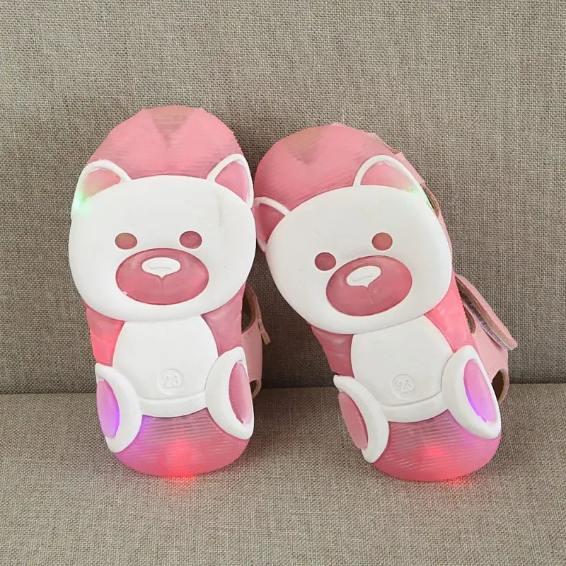 Summer Baby Girl Breathable Anti-Slip LED Light Design Floral Shoes Sandals Toddler Soft Soled First Walkers
Summer Baby Girl Breathable Anti-Slip LED Light Design Floral Shoes Sandals Toddler Soft Soled First Walkers