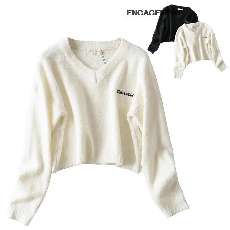 Hoodies & Sweatshirts 
Hoodies & Sweatshirts