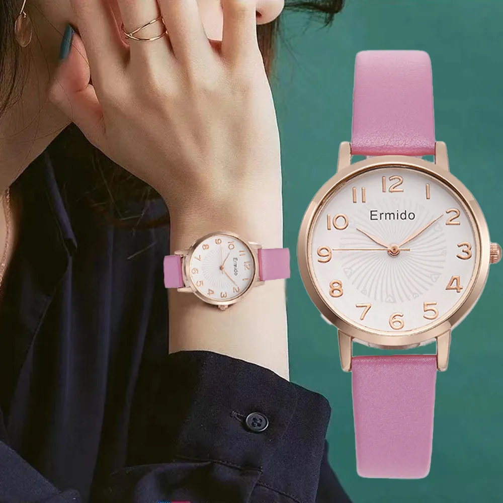 Fashion Casual Vintage Leather Women Watches Number Dial Simple Ladies Quartz Wrist Watches Rose Gold Pointer Woman Clock Reloj
Fashion Casual Vintage Leather Women Watches Number Dial Simple Ladies Quartz Wrist Watches Rose Gold Pointer Woman Clock Reloj