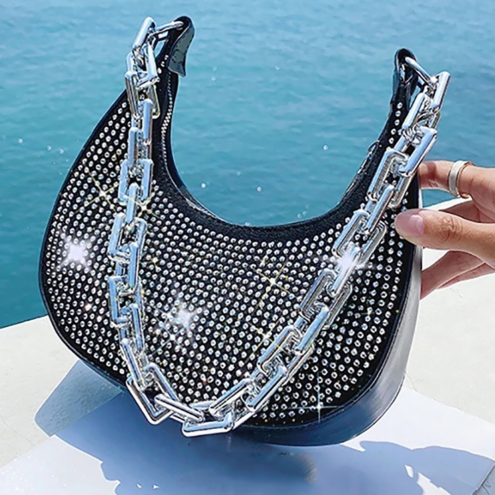 Summer Rivet Shoulder Bags For Women Luxury Designer Chain Handbags For Ladies Female Brand Underarm Packages Girls Fashion Flap
Summer Rivet Shoulder Bags For Women Luxury Designer Chain Handbags For Ladies Female Brand Underarm Packages Girls Fashion Flap