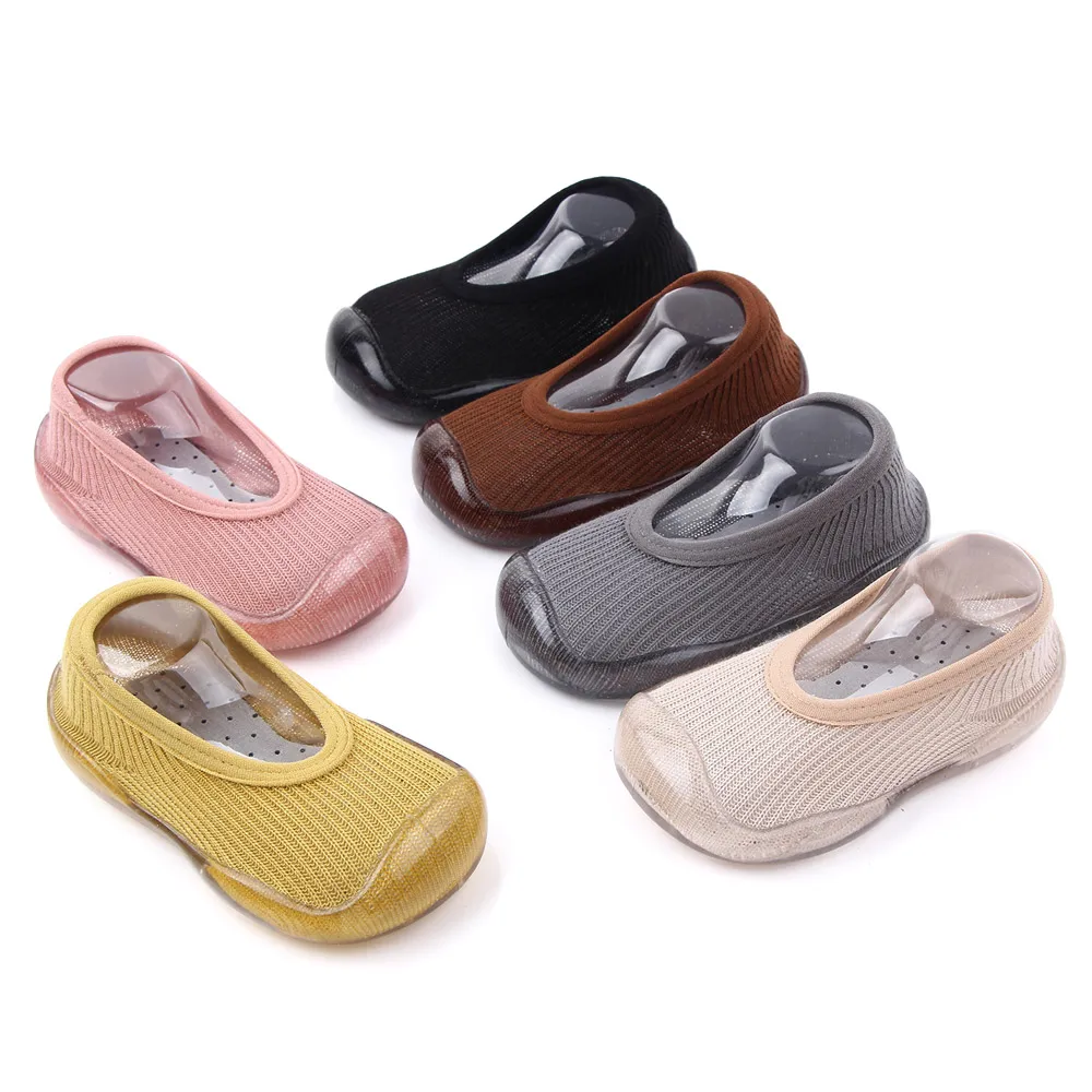 Детские носки обувь для весенних и летних детских пинетков
Детские носки обувь для весенних и летних детских пинетков