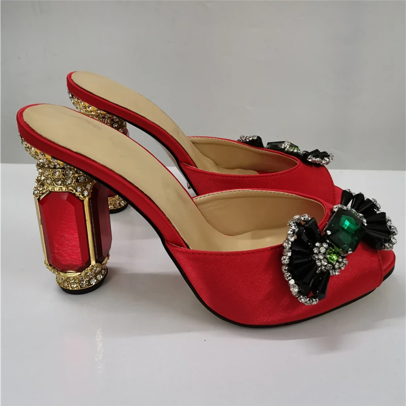 Luxury Jeweled Diamond Heel Slippers Women Crystal Candy Butterfly-knot High Heel Party Shoes Fashion 2020 Satin Shoes Woman
Luxury Jeweled Diamond Heel Slippers Women Crystal Candy Butterfly-knot High Heel Party Shoes Fashion 2020 Satin Shoes Woman