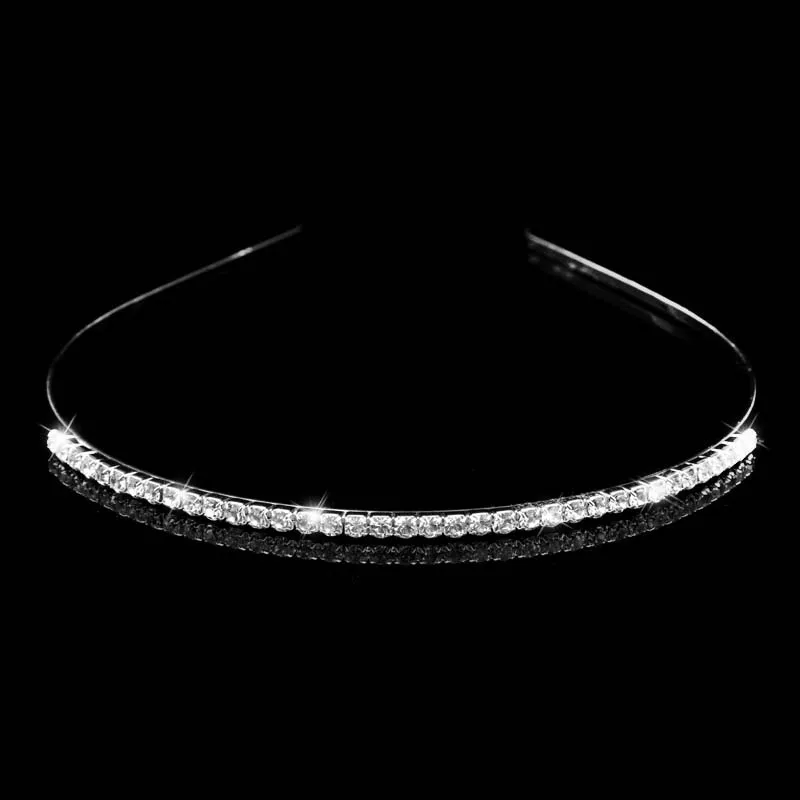 1pcs Shiny Rhinestone Headbands for Women Fashion Crystal Hairband Temperament Hanging Hair Accessories Bridal Wedding Jewelry
1pcs Shiny Rhinestone Headbands for Women Fashion Crystal Hairband Temperament Hanging Hair Accessories Bridal Wedding Jewelry