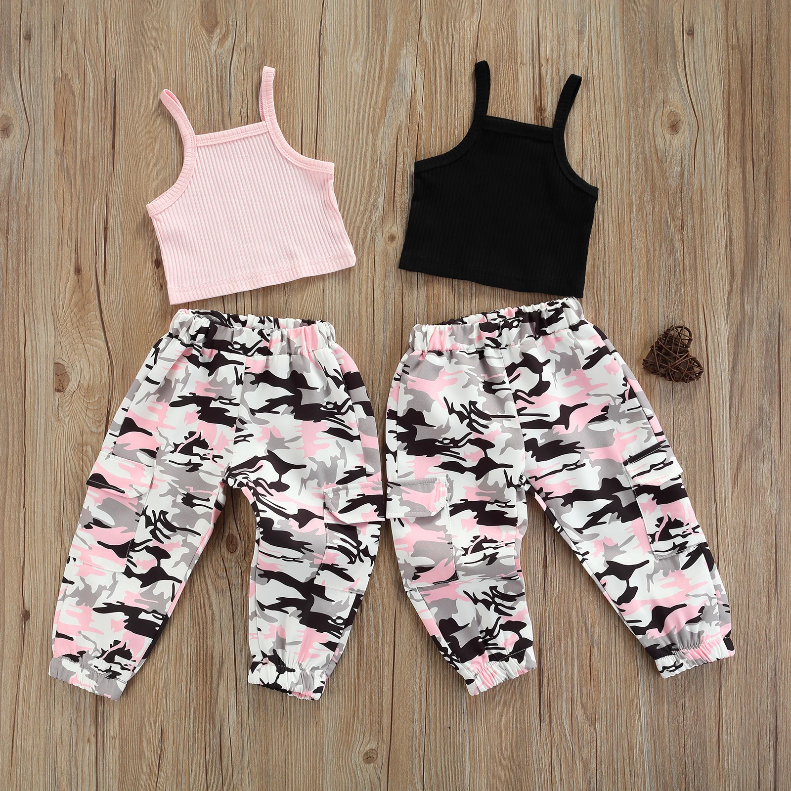 OPPERIAYA Baby Girls Casual Two-piece Clothes Casual Set Boat Neck Camisole and Camouflage Printed Pattern Pants Black Pink
OPPERIAYA Baby Girls Casual Two-piece Clothes Casual Set Boat Neck Camisole and Camouflage Printed Pattern Pants Black Pink
