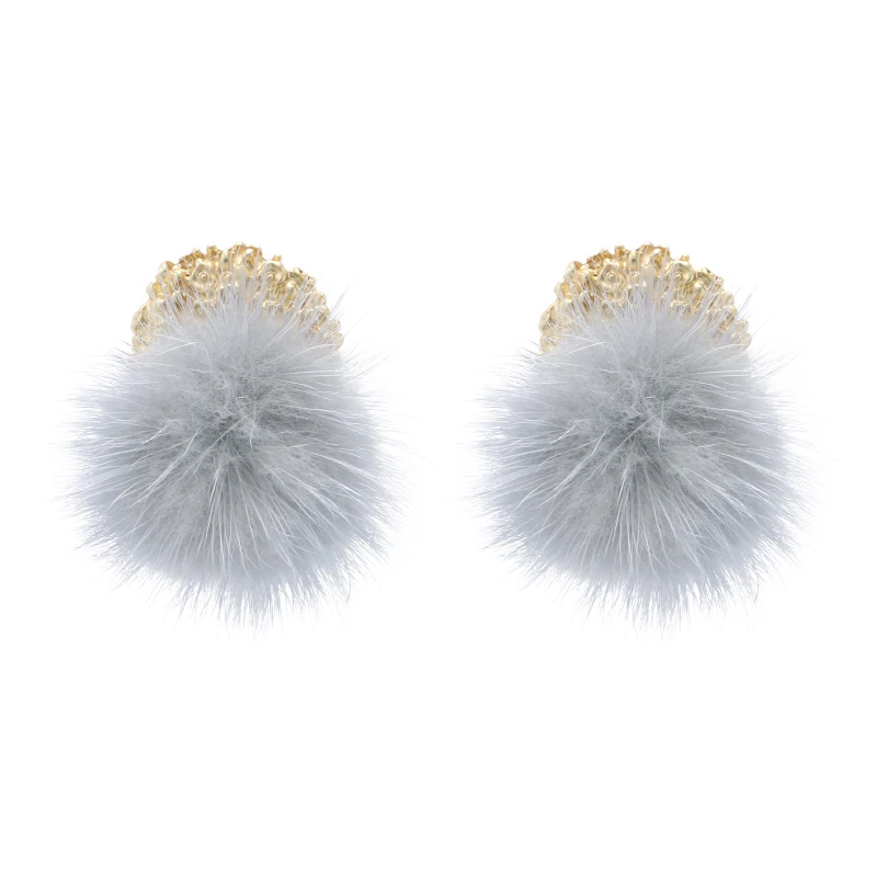 Badu Mink Fur Stud Earrings for women Hairball Metal Golden Earrings 2020 New Fashion Jewelry Gift for Girlfriend Wholesale
Badu Mink Fur Stud Earrings for women Hairball Metal Golden Earrings 2020 New Fashion Jewelry Gift for Girlfriend Wholesale