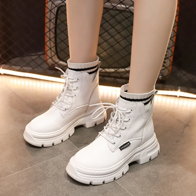 2021 New Spring Autumn Fashion Round Toe Ankle Boots Women Lace Up Shoes Ladies Platform Casual Women's Short Boots Women Shoes
2021 New Spring Autumn Fashion Round Toe Ankle Boots Women Lace Up Shoes Ladies Platform Casual Women's Short Boots Women Shoes