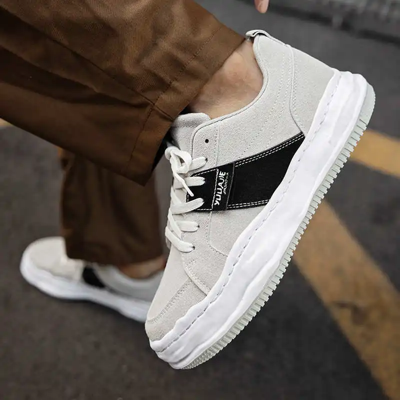 Sohes Sneakers Sport Hiphop Men's Running Shoes Zaoatillas Sports Shoes Men Runers White Sneakers Men Shock Absorption Tennis
Sohes Sneakers Sport Hiphop Men's Running Shoes Zaoatillas Sports Shoes Men Runers White Sneakers Men Shock Absorption Tennis