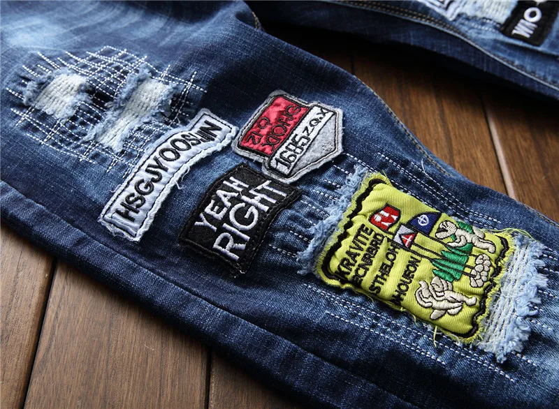 New Style Jeans Men's Ripped Feet Embroidery Patch Pattern Korean Fashion Beggar Trousers Men Jeans
New Style Jeans Men's Ripped Feet Embroidery Patch Pattern Korean Fashion Beggar Trousers Men Jeans