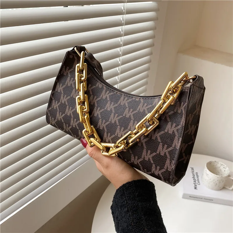Fashion Exquisite Retro Famous Casual Women Totes Shoulder Bags Female Leather Letter Chain Handbag for Women 2021
Fashion Exquisite Retro Famous Casual Women Totes Shoulder Bags Female Leather Letter Chain Handbag for Women 2021