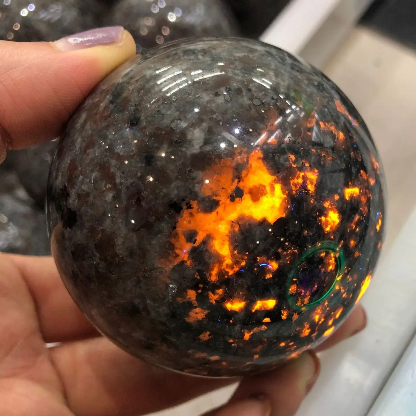 5-6cm Natural Fire ball stone crystal ball stone beautiful home decorative balls desk feng shui therapy ball
5-6cm Natural Fire ball stone crystal ball stone beautiful home decorative balls desk feng shui therapy ball