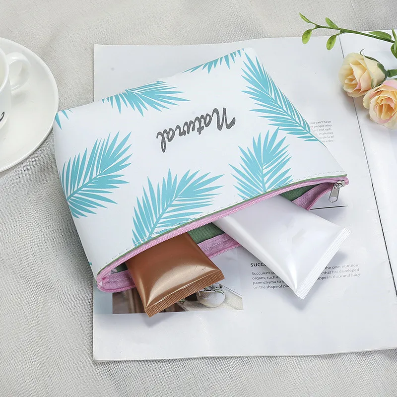 Women Cosmetic Bag for Make Up Fashion Pu Travel Wash Organizer Set Bag Case Female Beauty Handbag Purse
Women Cosmetic Bag for Make Up Fashion Pu Travel Wash Organizer Set Bag Case Female Beauty Handbag Purse
